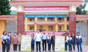 Lan tỏa lắp đặt tranh đạo đức học đường tại trường học