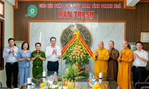 Thanh Hóa: Lãnh đạo Tỉnh ủy thăm chúc mừng Đại lễ Phật đản