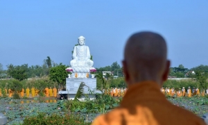 Làm chủ thân tâm