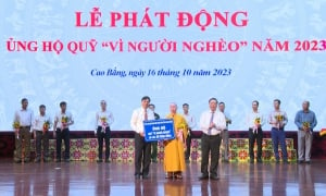 BTS PG tỉnh Cao Bằng chung tay ủng hộ Quỹ “Vì người nghèo” năm 2023