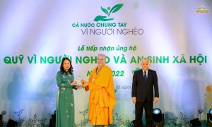 Chùa Ba Vàng ủng hộ Quỹ “Vì người nghèo” Trung ương và an sinh xã hội năm 2022