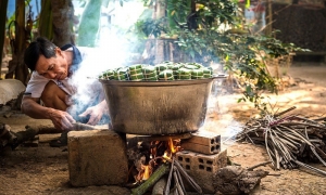 Có gì ở quê mà cuối năm lại chộn rộn trở về?