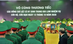 Nghẹn ngào bài thơ về những người lính nằm lại ở Rào Trăng