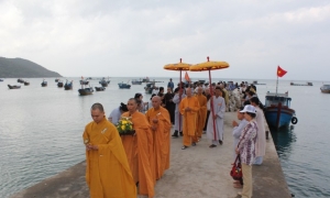 Thăm chùa đảo Sơn Hài (thôn Ninh Đảo) Vạn Ninh - Khánh Hòa