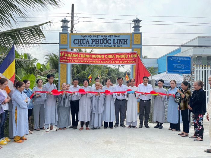 Tiền Giang: Chùa Phước Linh tổ chức khánh thành đường giao thông nông thôn