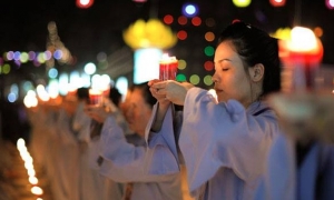 Tinh thần xây dựng đời sống lành mạnh, có đạo đức cho người tại gia