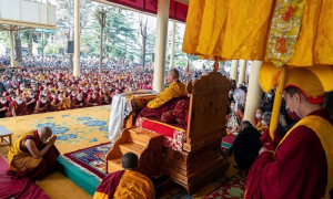 Đức Dalai Lama lần đầu tiên thuyết pháp trước công chúng kể từ khi Covid-19 bùng phát