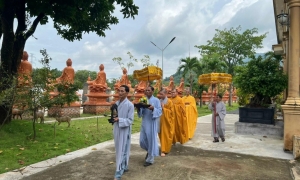 Chùa Trúc Lâm tổ chức khóa tu “Niệm Phật một ngày”